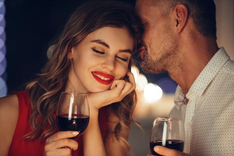 Dinner Date Escorts in Brugge en Knokke – Waarheen en Hoe u het Beleeft
