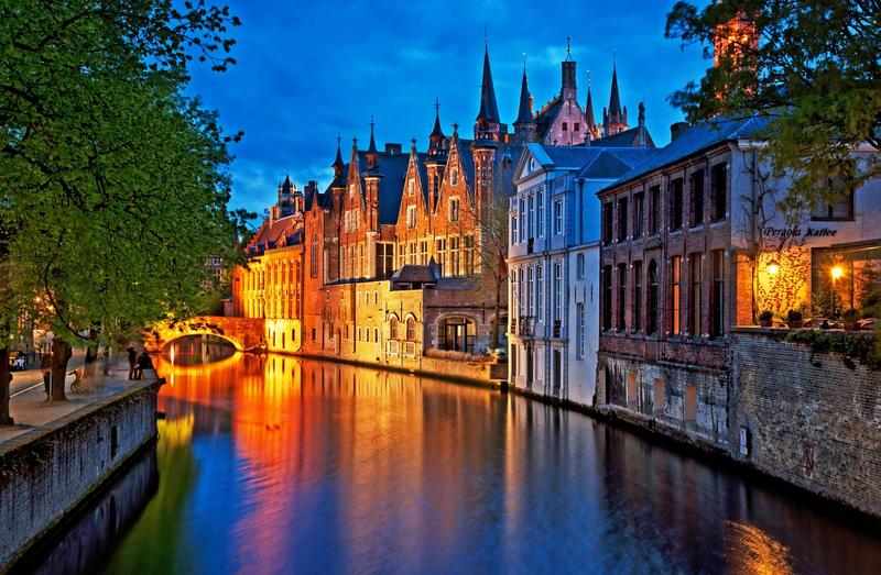 Brugge Met Een Escort Voor Dinner Dates, GFE & Overnachtingen