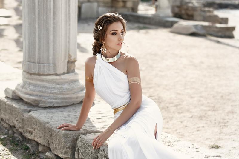 Things to Do in Athens with your High-Class Escort